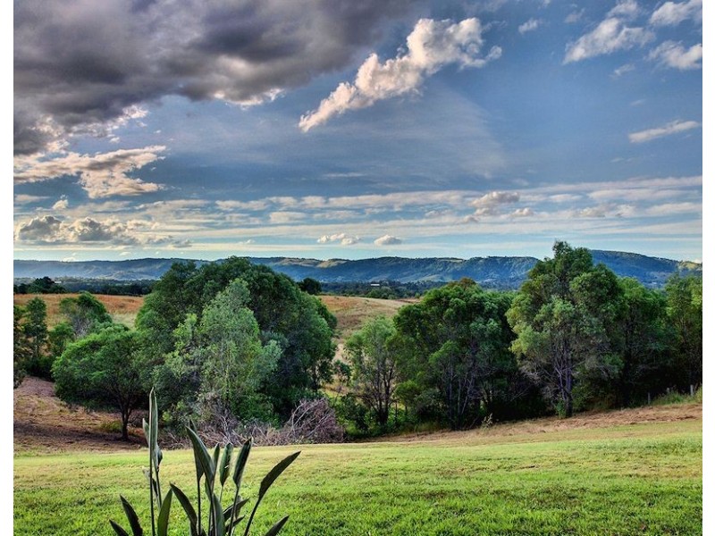 36 Watson Road, Samford QLD 4520