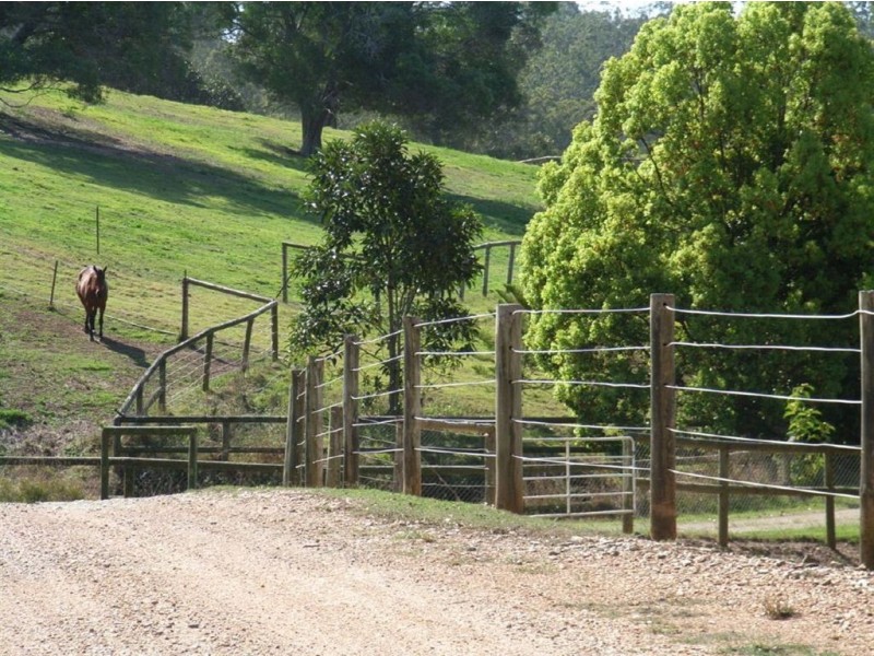 234 Pringles Road, Samford QLD 4520