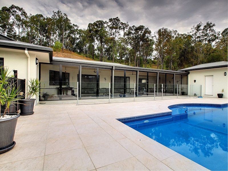 230 Smiths Road,, Samford QLD 4520