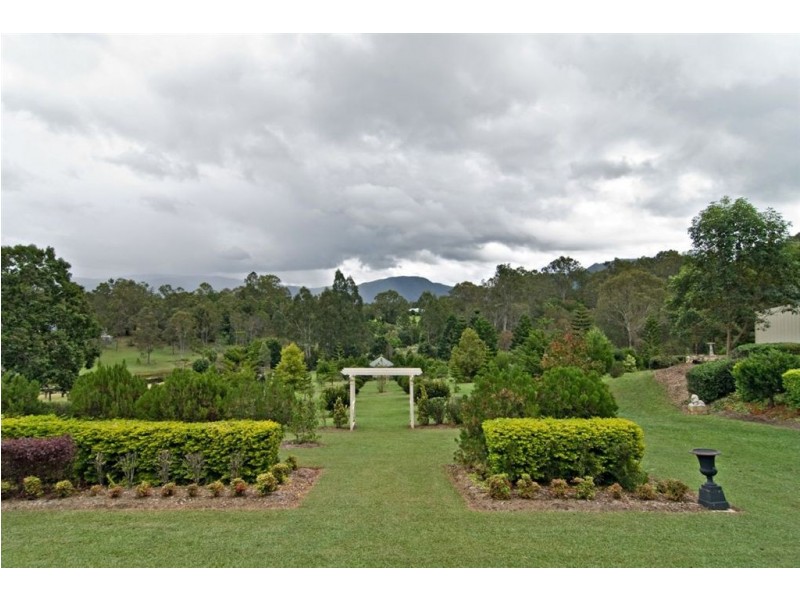 4 Riverine Court, Samford QLD 4520