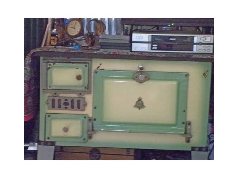 9 Edward Street, Somerset Dam QLD 4312