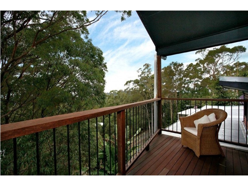 8 Bulcock Avenue, Mount Nebo QLD 4520