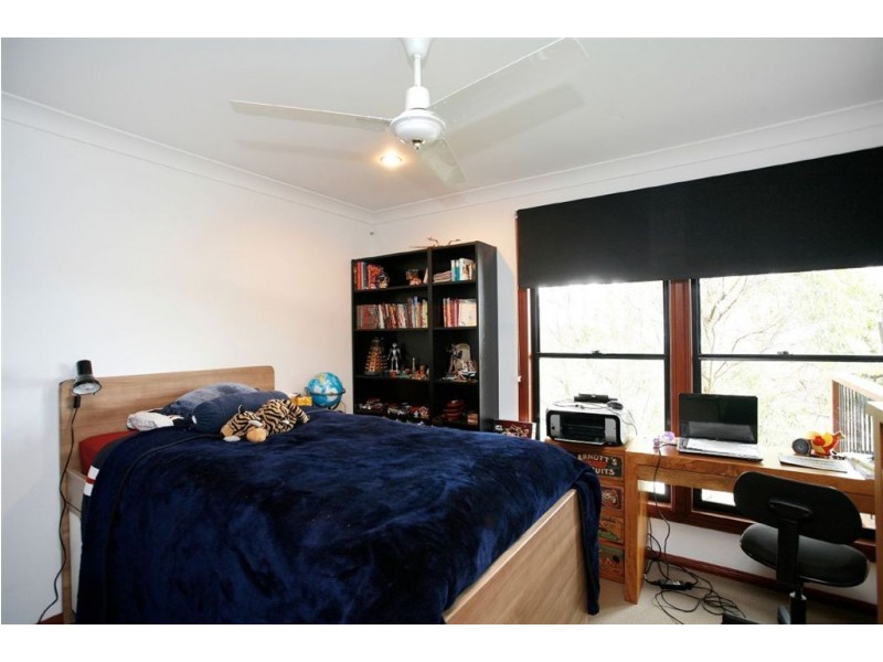 8 Bulcock Avenue, Mount Nebo QLD 4520