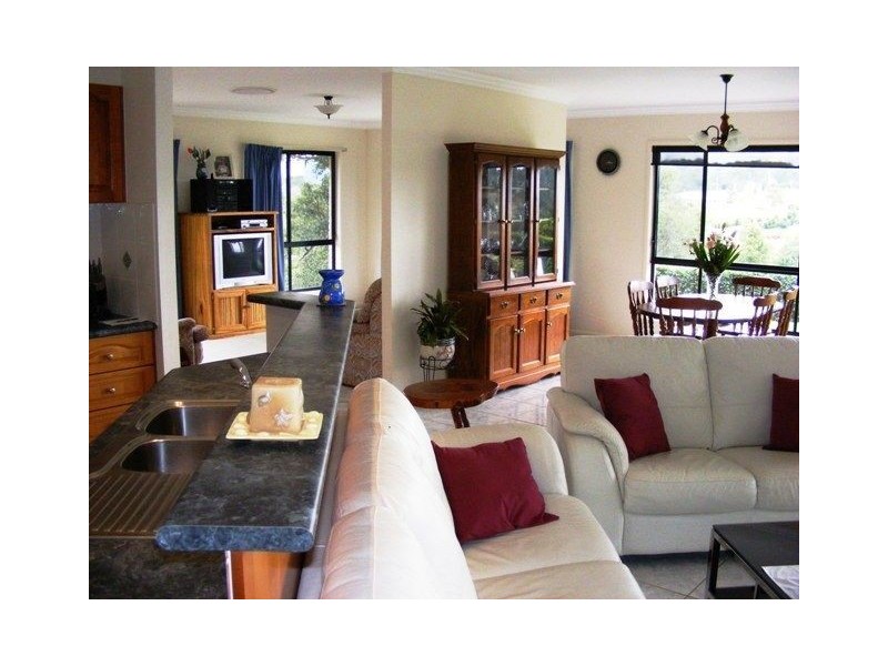 26 Willem Drive, Samford QLD 4520