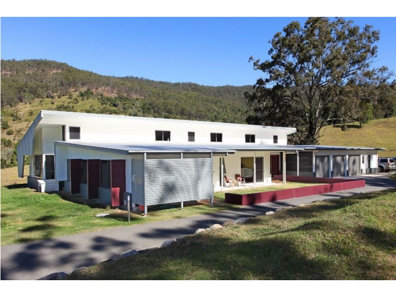 10 Kirk Court, Samford QLD 4520