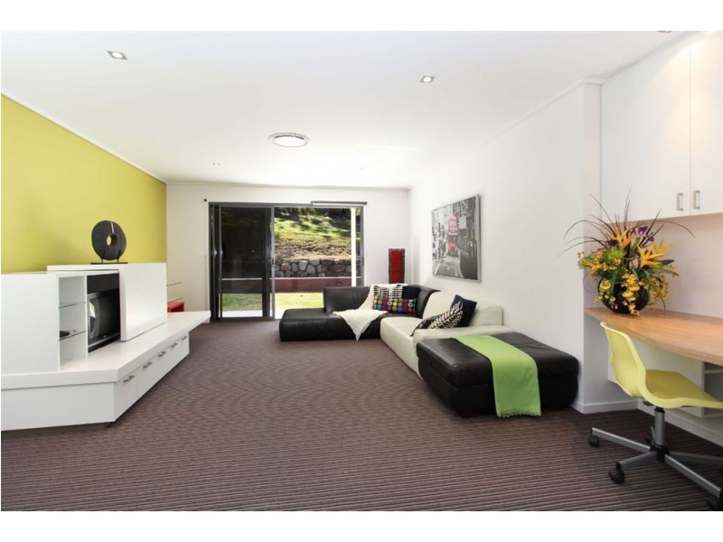 10 Kirk Court, Samford QLD 4520