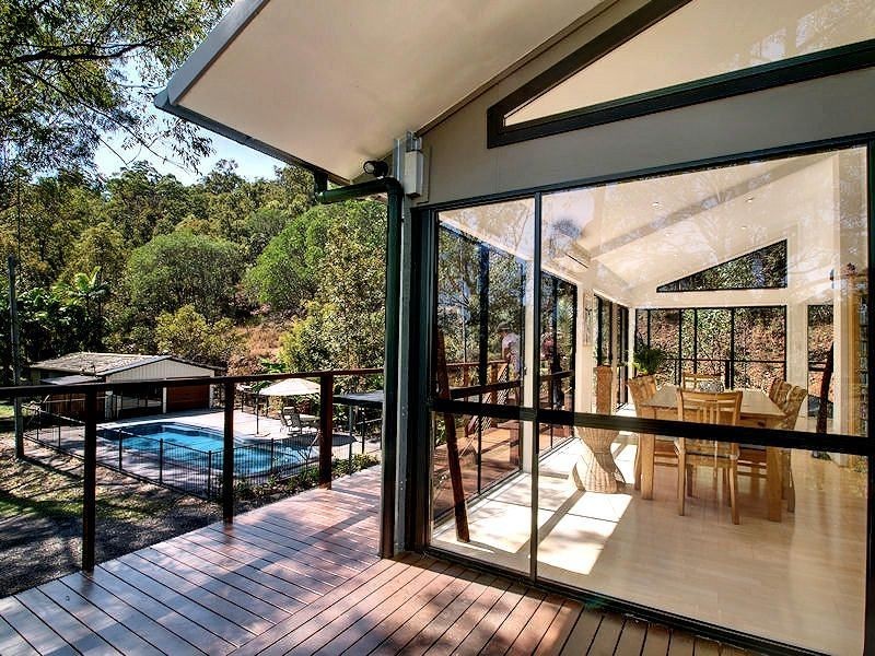 1 Sylvaterre Court, Samford QLD 4520