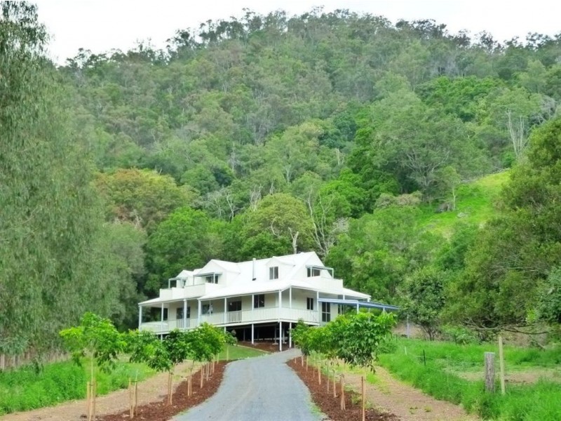 42 Smalls Road, Samford QLD 4520