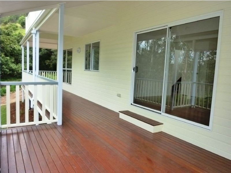 42 Smalls Road, Samford QLD 4520