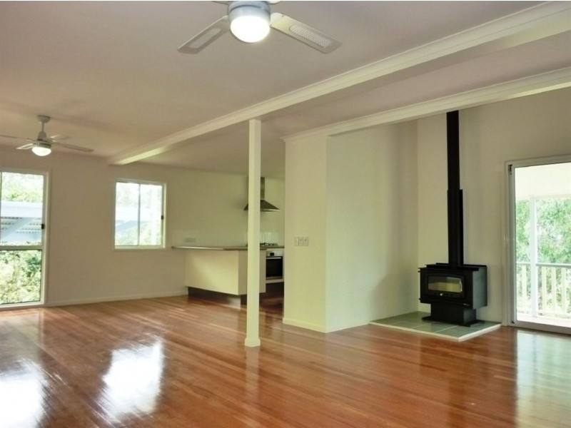 42 Smalls Road, Samford QLD 4520