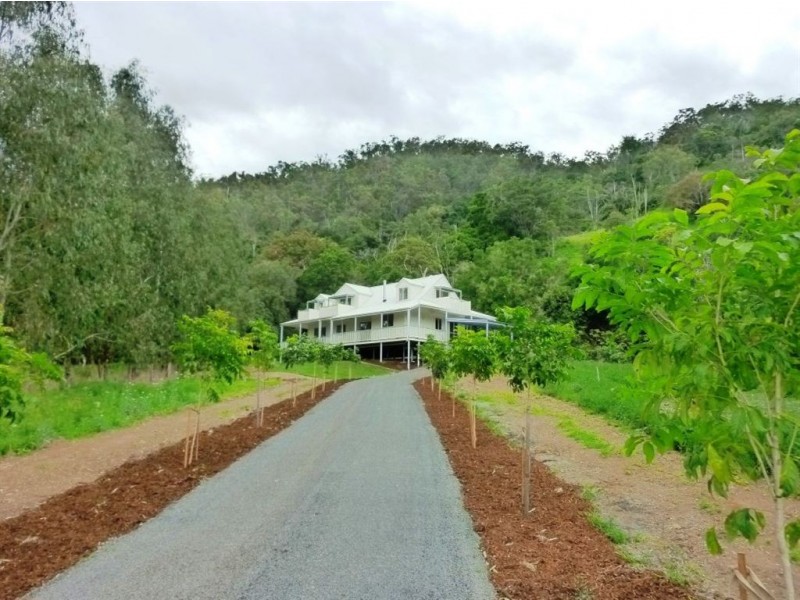 42 Smalls Road, Samford QLD 4520