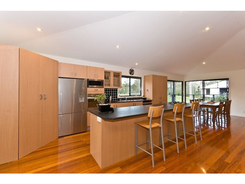 63 Kareela Drive, Samford QLD 4520