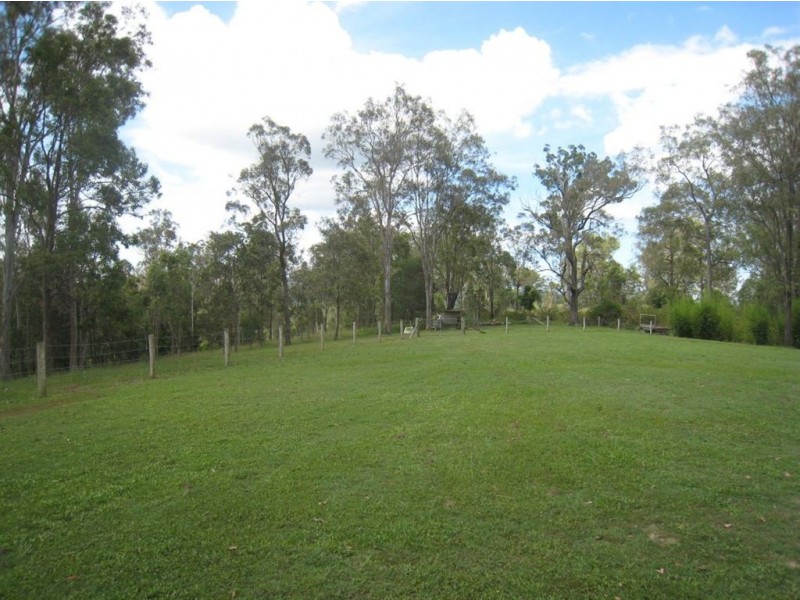 63 Kareela Drive, Samford QLD 4520