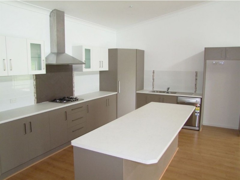 Eatons Hill QLD 4037