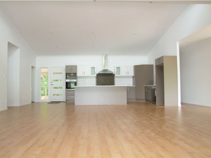 Eatons Hill QLD 4037