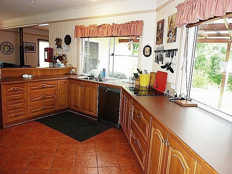 7 Brushwood Drive, Samford QLD 4520