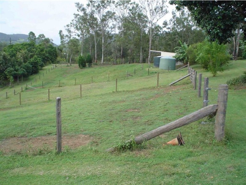 14 Rush Creek Road, Dayboro QLD 4521