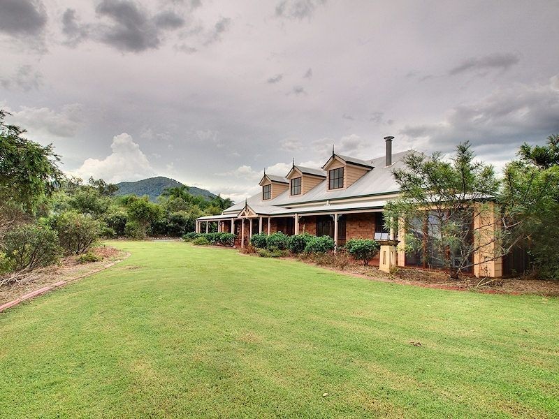 7 Stavewood Court, Samford QLD 4520