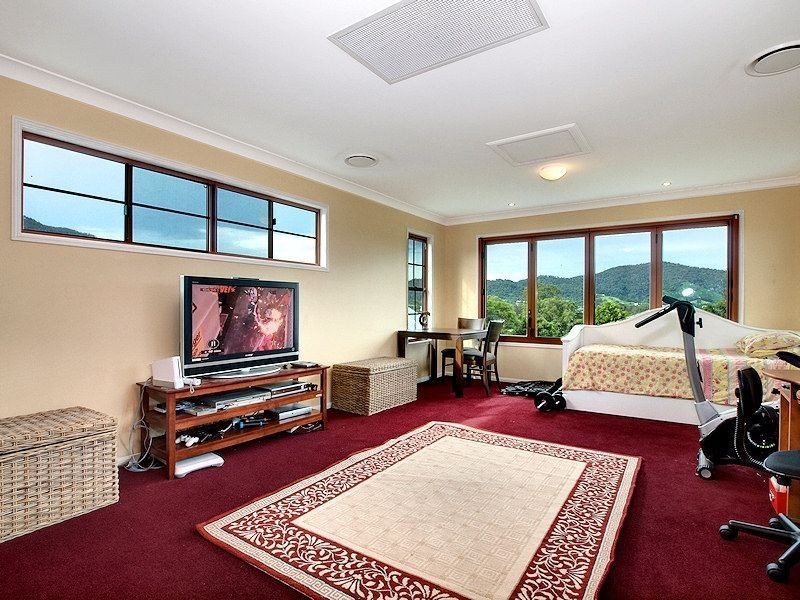 7 Stavewood Court, Samford QLD 4520