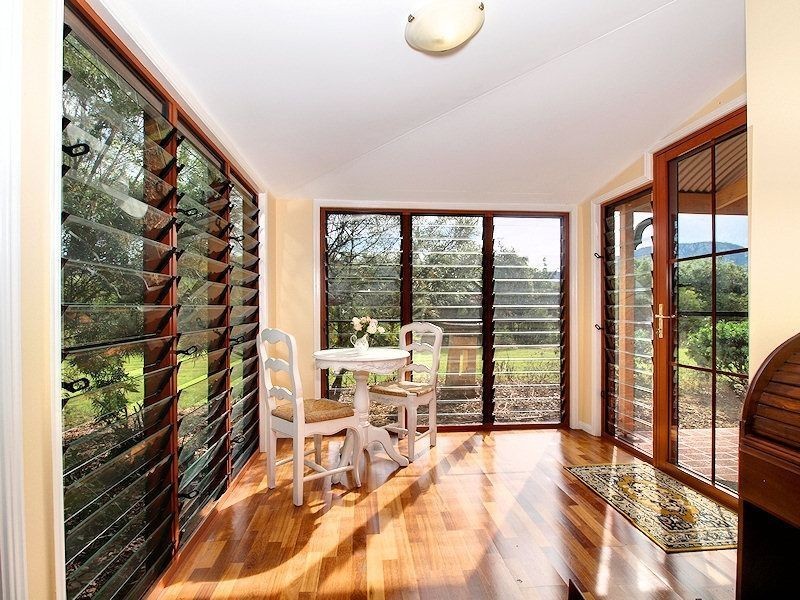 7 Stavewood Court, Samford QLD 4520