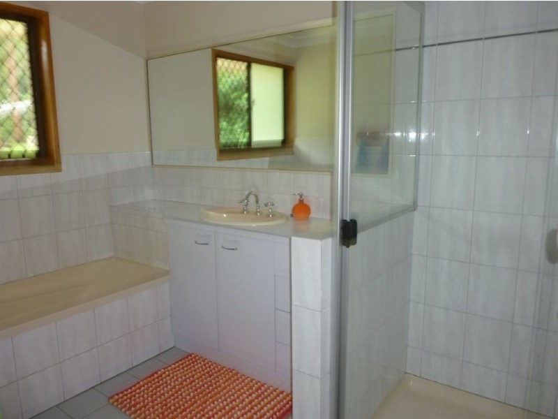 3 Bertha Court, Bunya QLD 4055