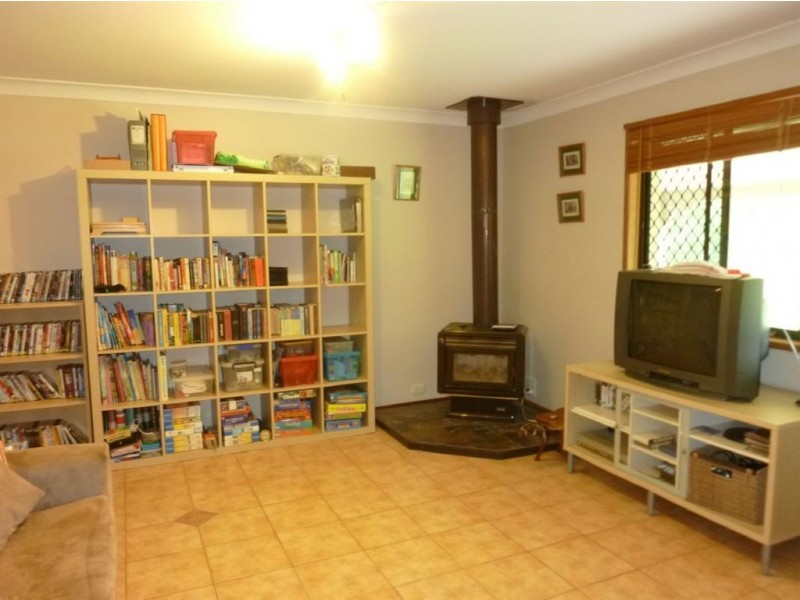 3 Bertha Court, Bunya QLD 4055