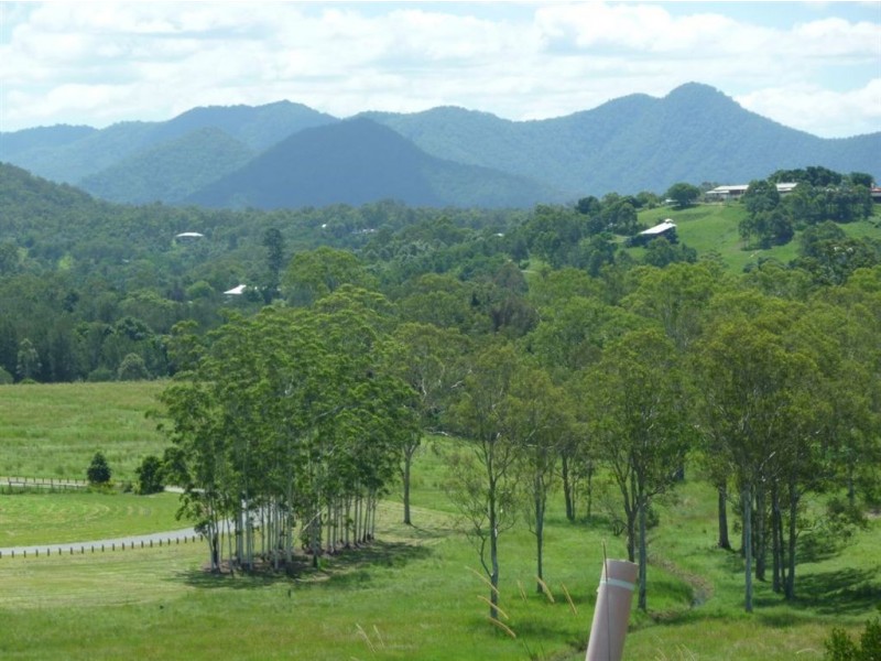 3 Vaucluse Ct, Samford Valley QLD 4520