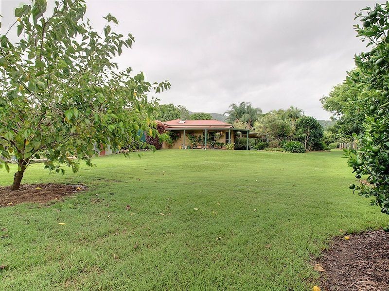 2 Gladewood Court, Samford QLD 4520