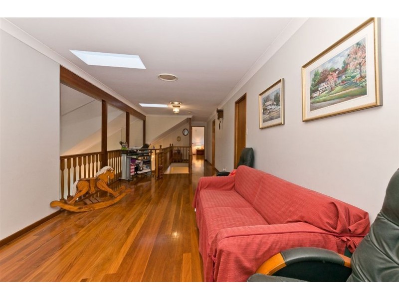 4 Mangifera Close, Samford QLD 4520