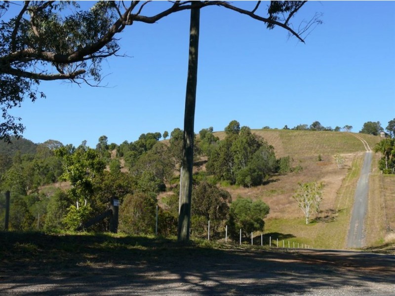 10 Panorama Drive, Samford QLD 4520