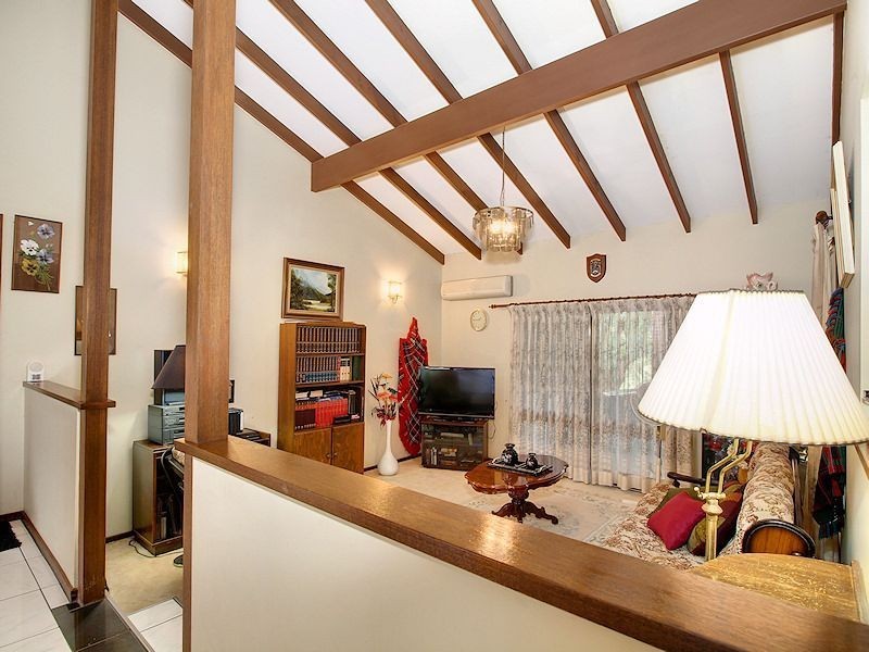 3 Mountain View Court, Samford QLD 4520