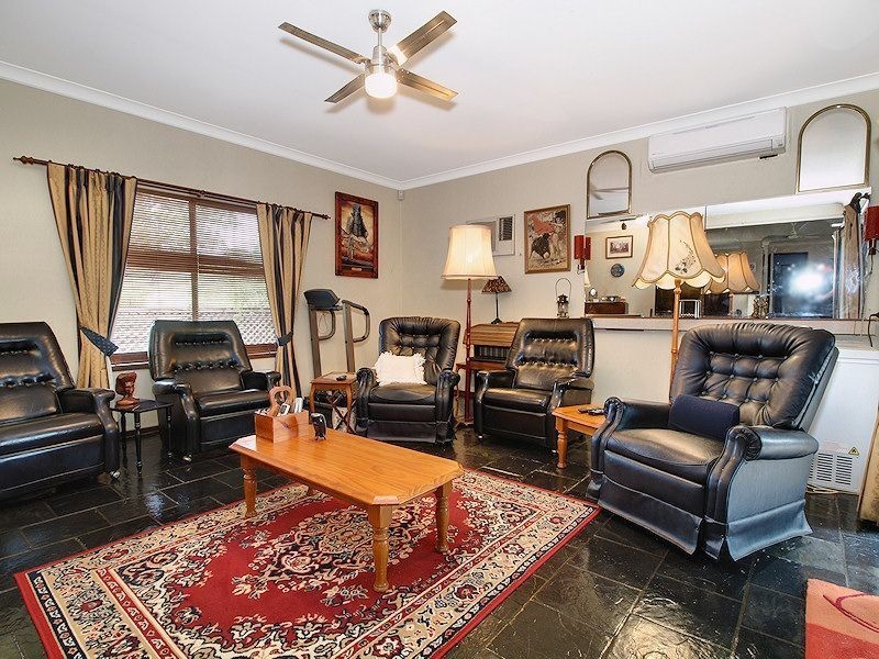 3 Mountain View Court, Samford QLD 4520