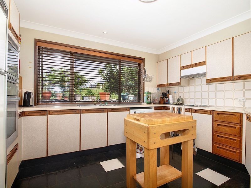 3 Mountain View Court, Samford QLD 4520