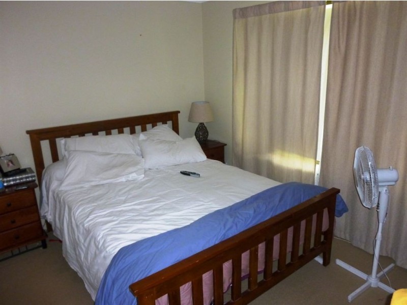 8 Dundialla Way, Samford QLD 4520