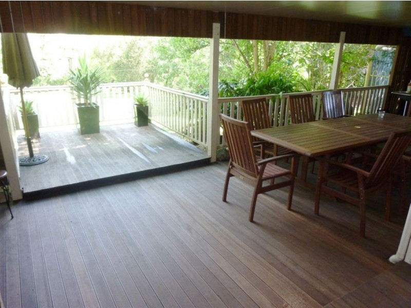 8 Dundialla Way, Samford QLD 4520