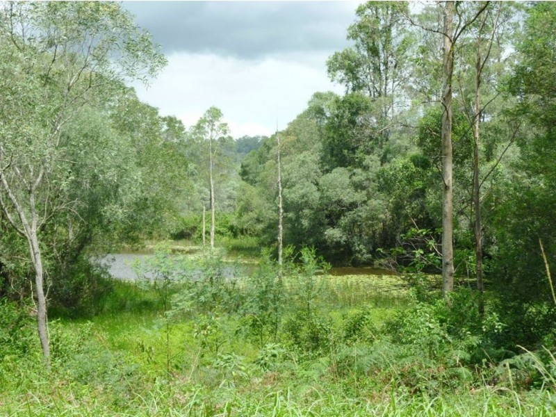 7 McCausland Court, Clear Mountain QLD 4500