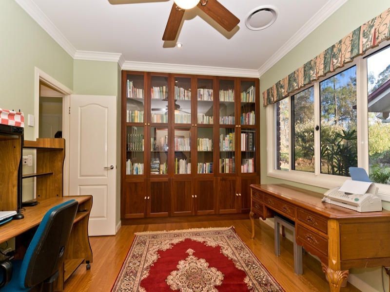 31 Warwick Lane, Samford QLD 4520