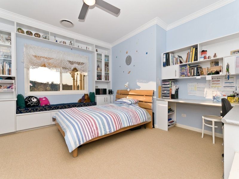 31 Warwick Lane, Samford QLD 4520