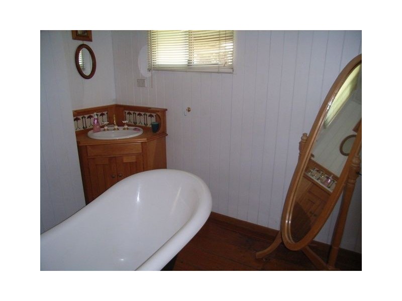 1100 Winn Road, Mount Samson QLD 4520