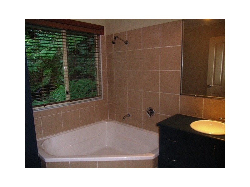 Mount Glorious QLD 4520