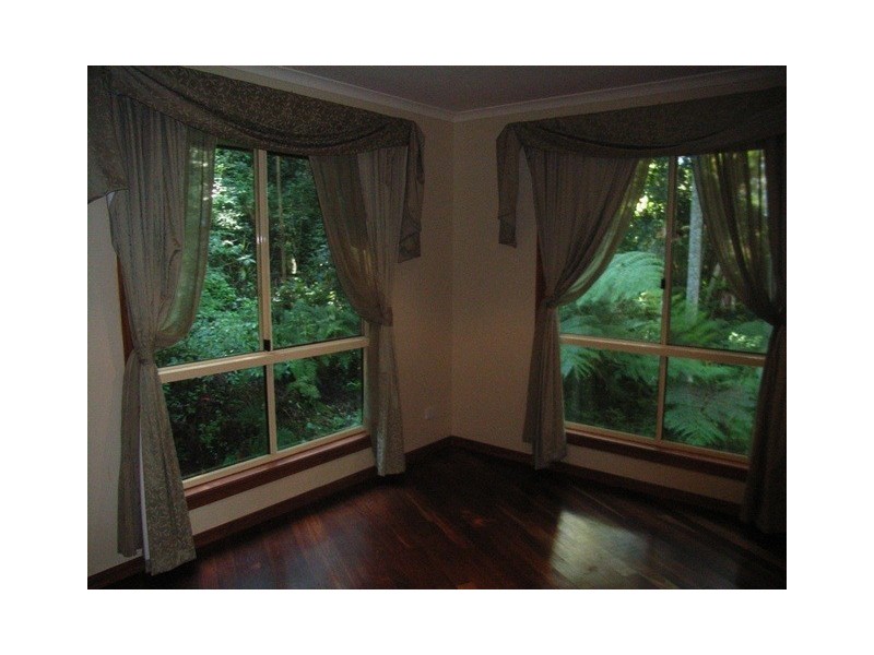 Mount Glorious QLD 4520