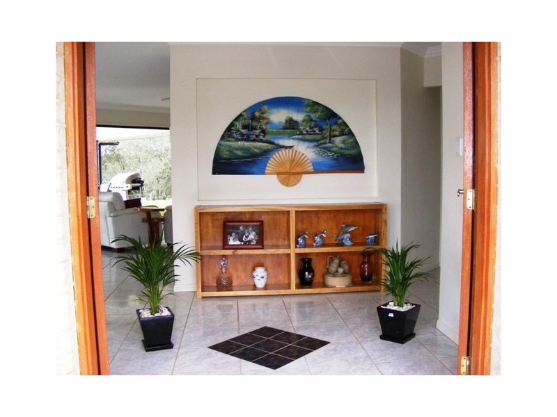 26 Willem Drive, Samford QLD 4520