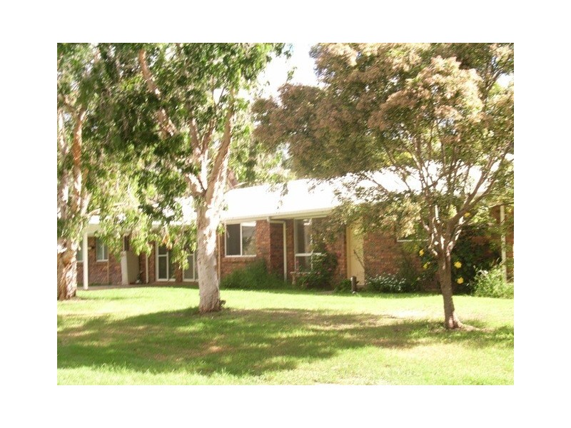 16 Davison, Camp Mountain QLD 4520