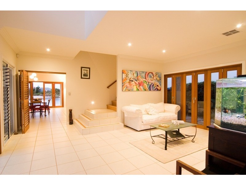 64 Chelsea Cres, Minyama QLD 4575