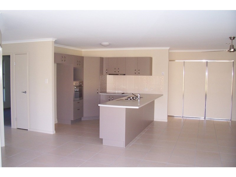 Little Mountain QLD 4551