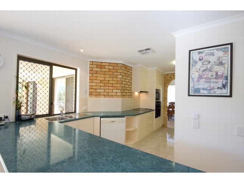 21 Currong Street, Minyama QLD 4575