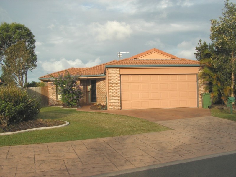 9 Caulfield Close, Little Mountain QLD 4551