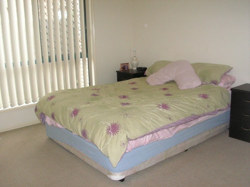 9 Caulfield Close, Little Mountain QLD 4551