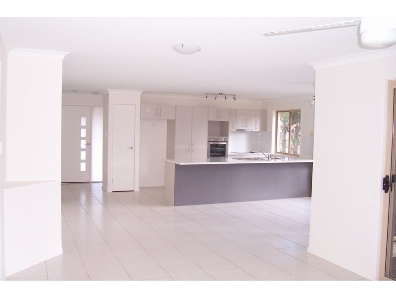 12 James Court, Beerwah QLD 4519