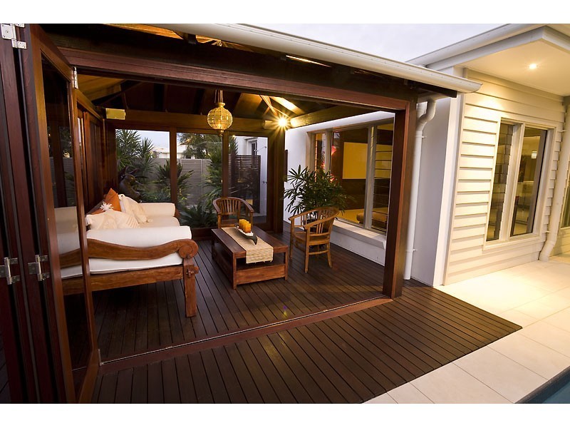 10 Cuba Court, Kawana Island QLD 4575